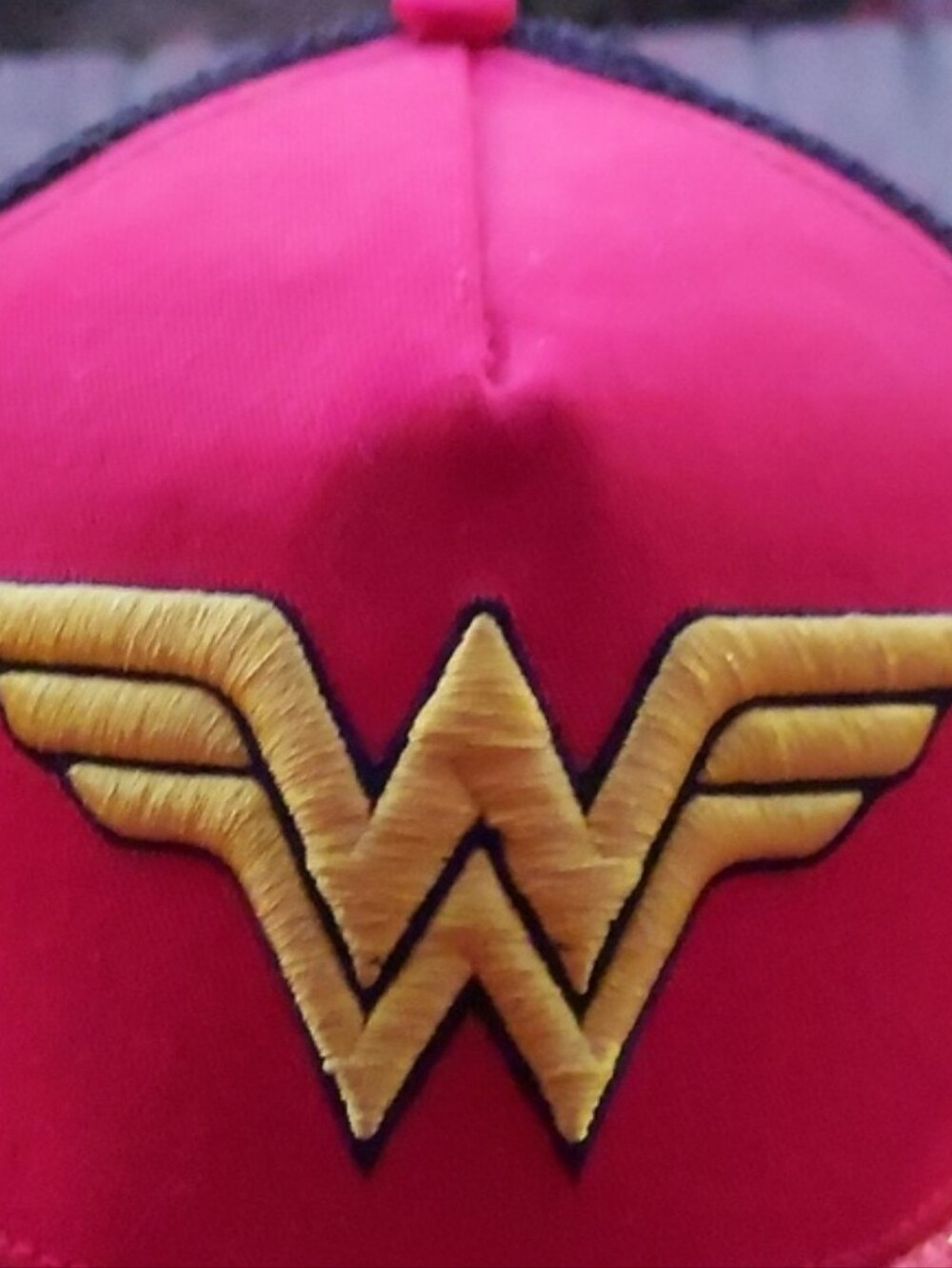 DC COMICS "Wonder Woman" 💥💫💥Trucker Hat (Red, Black & Gold) - Picture 2 of 8